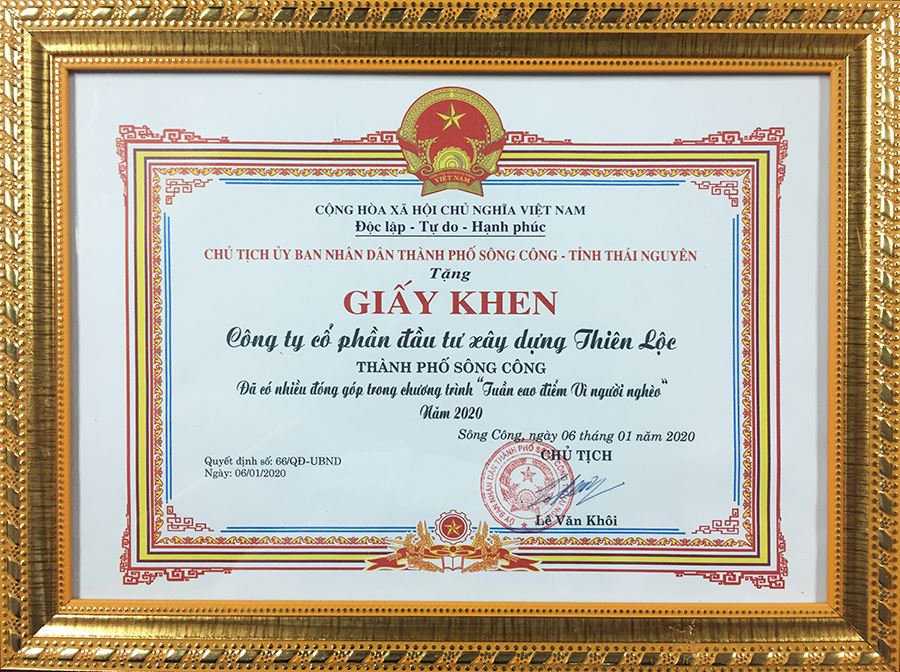 Giấy khen của Chủ tịch Ủy ban nhân dân Thành phố Sông Công - tỉnh Thái Nguyên trao tặng Công ty vì đã có nhiều đóng góp trong chương trình Tuần cao điểm Tết vì người nghèo